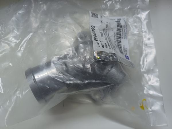 Chevrolet Captiva Termostat Kapağı