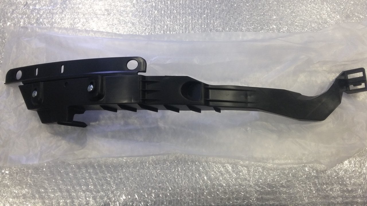 Opel Astra J Tampon Ayağı Braketi Ön ( Uzun ) Sağ 2010-2012 GM