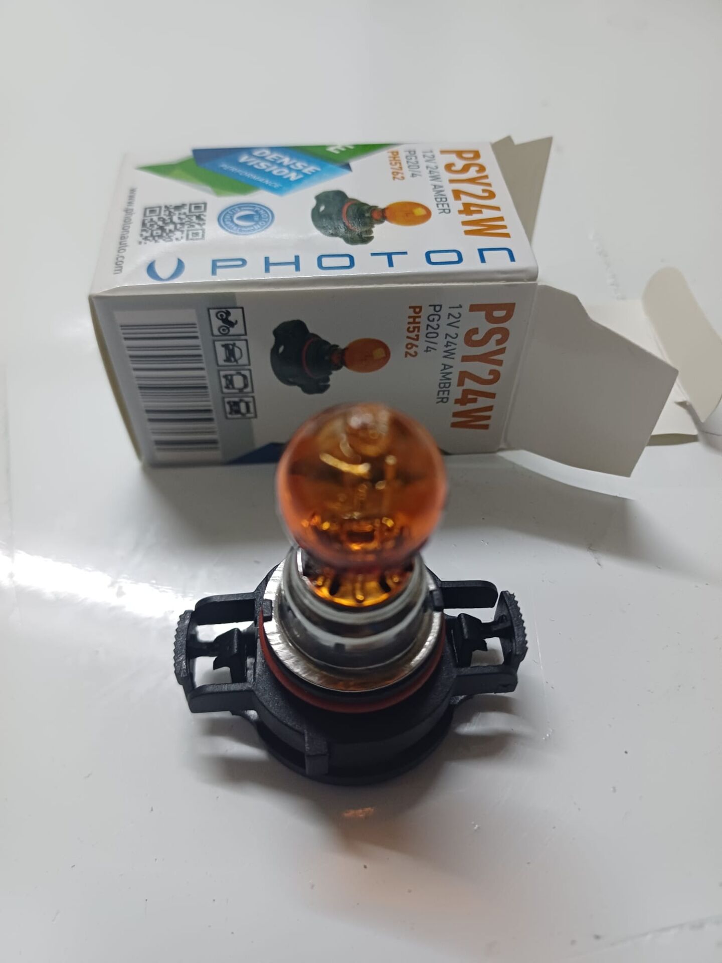 Opel Astra J Sinyal Ampülü Duy Lu