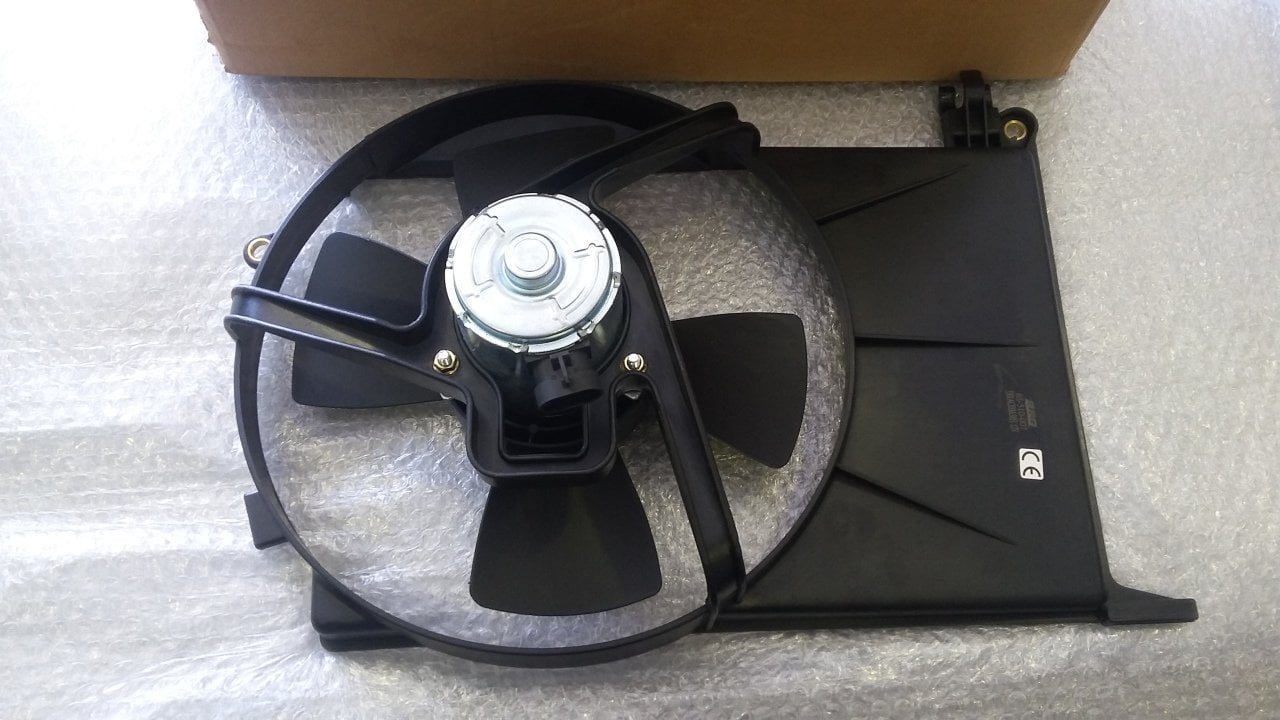Opel Corsa B Radyatör Fan Motoru Komple ( 4 Kanat ) Klımasız