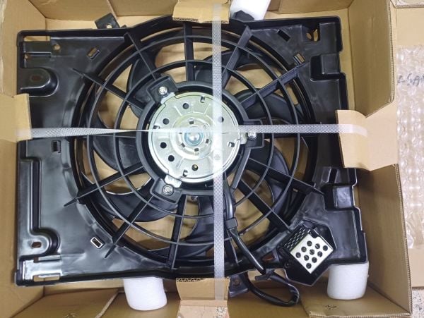 Opel Astra H Radyatör Fan Motoru Komple 1.3- 1.7 - 1.9 Motorlar