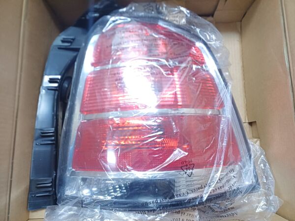 Opel Zafira B Stop Lambası ( Kırmızı ) Sağ