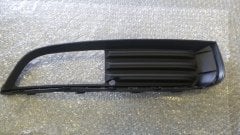 Opel İnsignia Sis Far Kapağı ( Çerçevesi - Izgarası ) Sağ 2009-2013