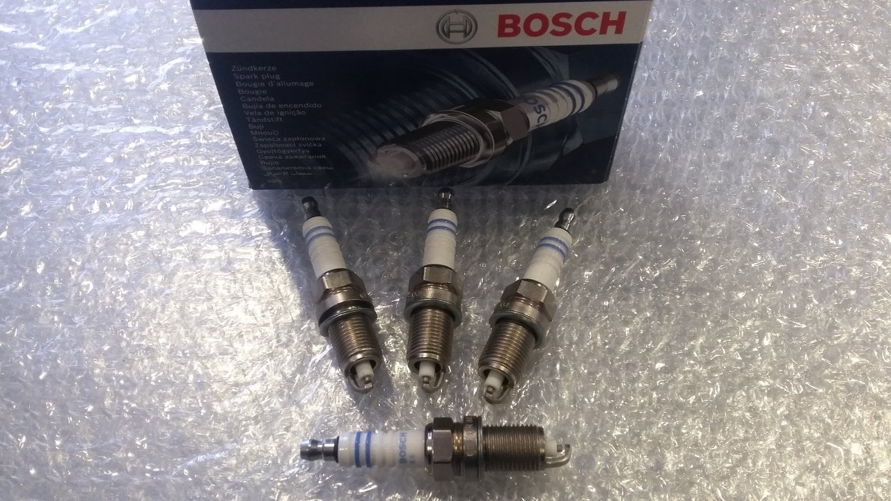 Opel Vectra C Buji Takımı ( Tek Tırnak ) 1.6 - 1.8 Motorlar BOSCH Marka