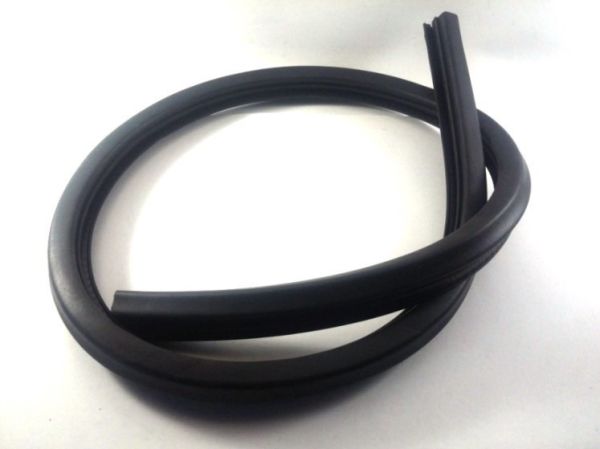 Opel Astra J Kaput Arka Lastik Fitili