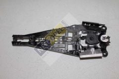 Opel Astra J Dış Kapı Kolu Braketi Yuvası Ön Sol GM