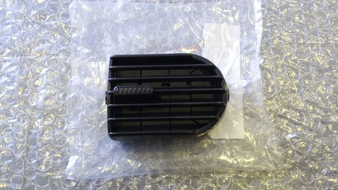 Opel Tigra B Kalorifer Izgarası ( Havalandırma - Difrizör )