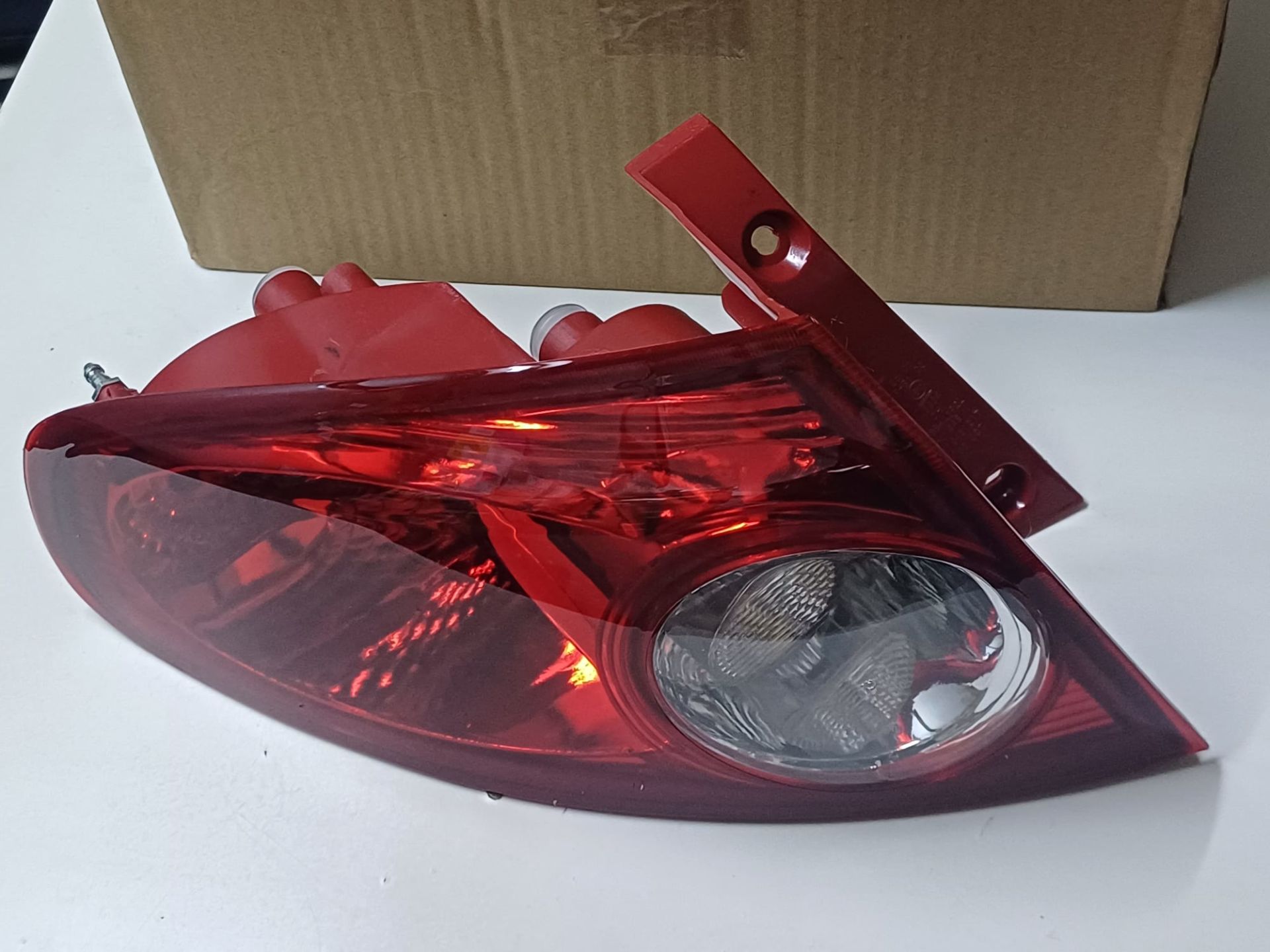 Chevrolet Lacetti Stop Lambası  Arka Far  Dış Sol HB