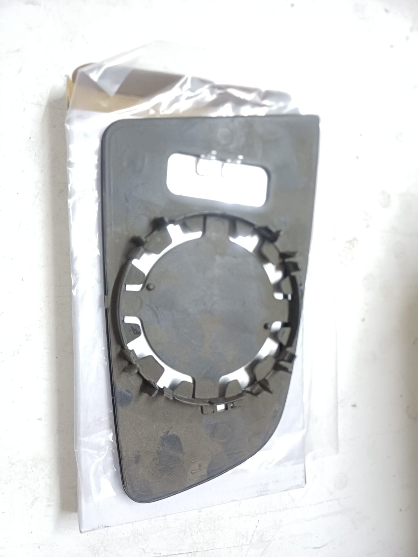 Opel Omega B Ayna Camı Elektrikli Sol