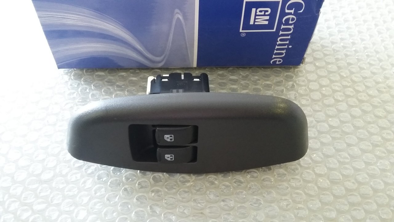 Chevrolet Aveo Cam Açma Düğmesi Sol 2 Lİ GM