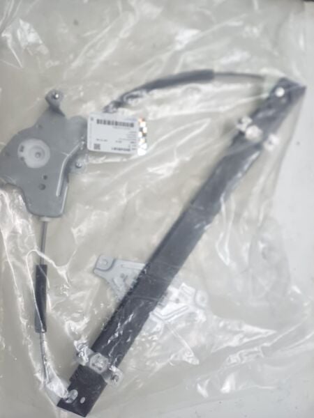 Chevrolet Lacetti Ön Cam Krikosu Sağ Orjinal