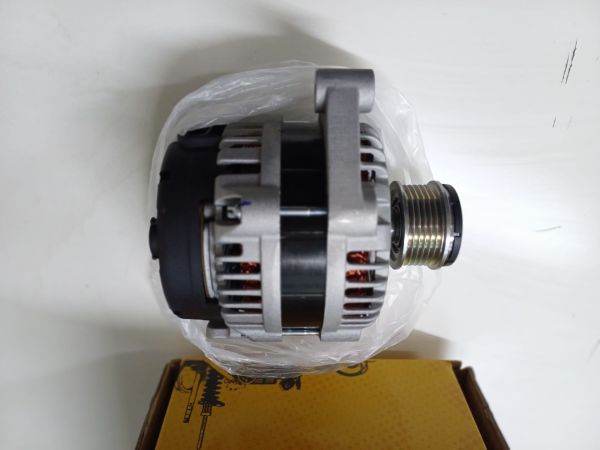 Chevrolet Epica Alternatör Şarj Dinamosu 2.0 Dizel Motor
