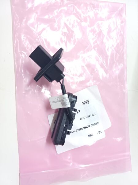 Chevrolet Cruze Bagaj Açma Swıtch ( Bagaj Düğmesi ) GM