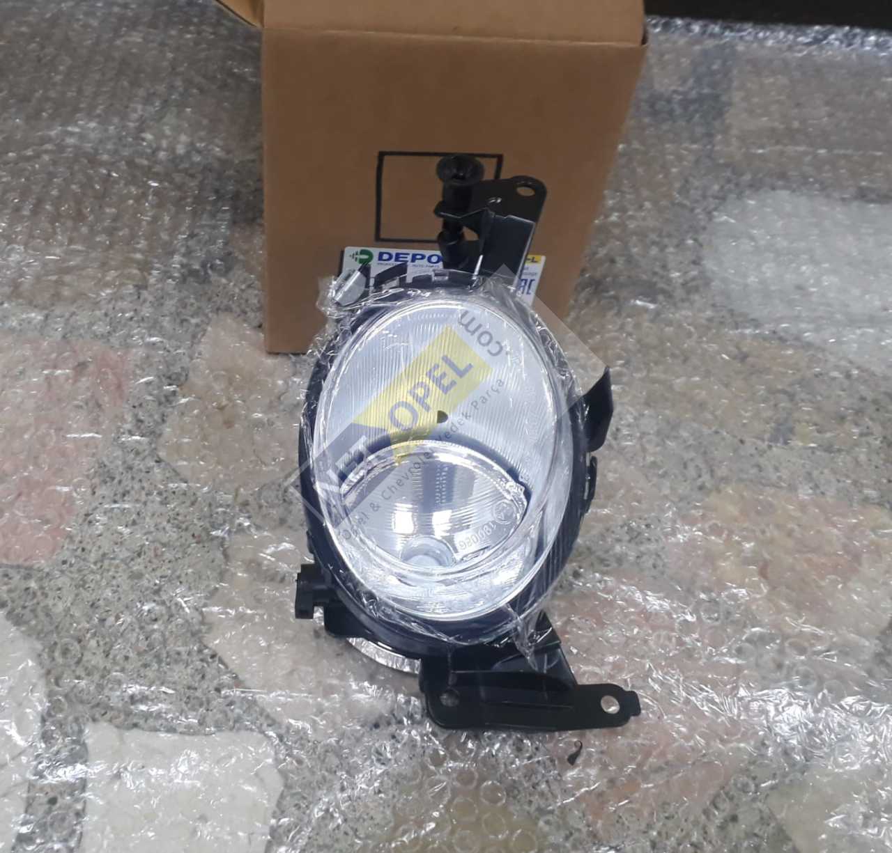 Opel Corsa D Sis Farı Sol 2008-2010 DEPO Marka