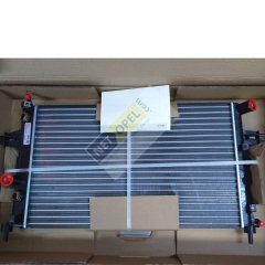 Opel Zafira A Radyatör Otomatik Z16XE Motor Orjinal..